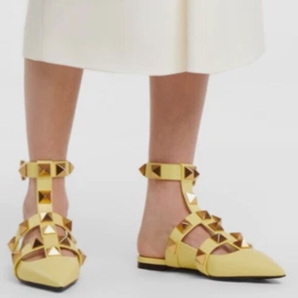 Nwt-Roman studs ankle strap ponted toe yellow leather flats sandals - Picture 2 of 10